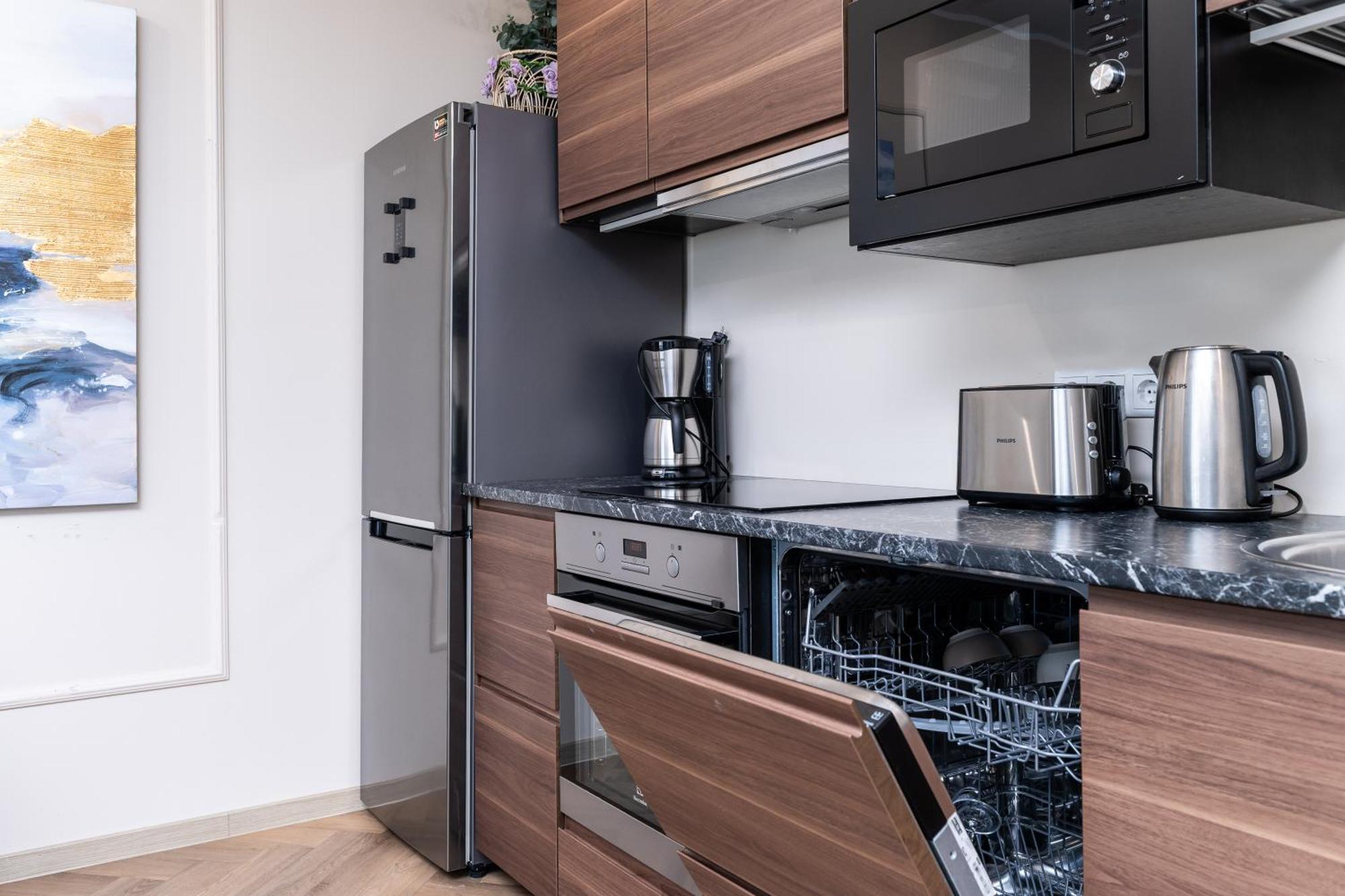New Chic 2-bed At Viru By Centralapartments *